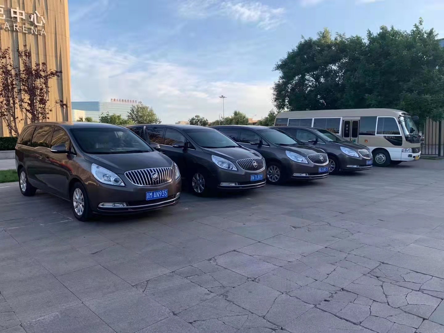 北京商務(wù)車租賃 北京商務(wù)車租賃